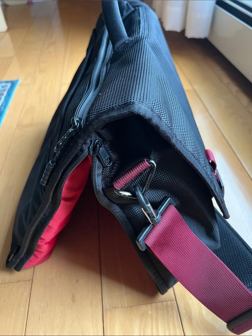 Timbuk2 Black Messenger Bag with Maroon Accents